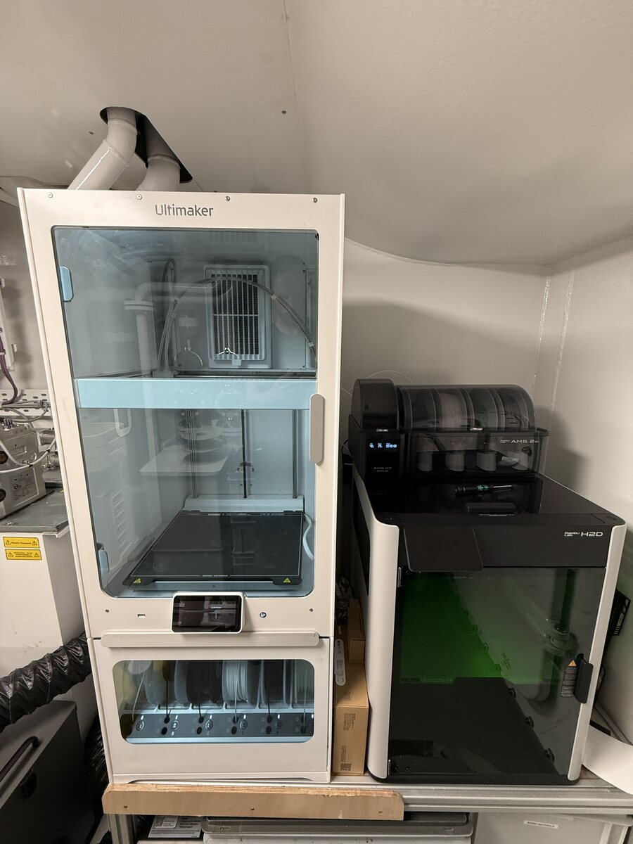 3D printers installed on board